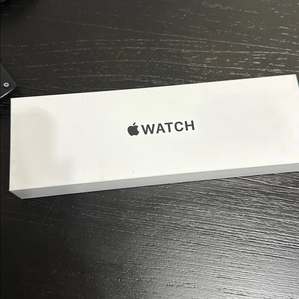 Apple Watch SE (Gen 2) With GPS